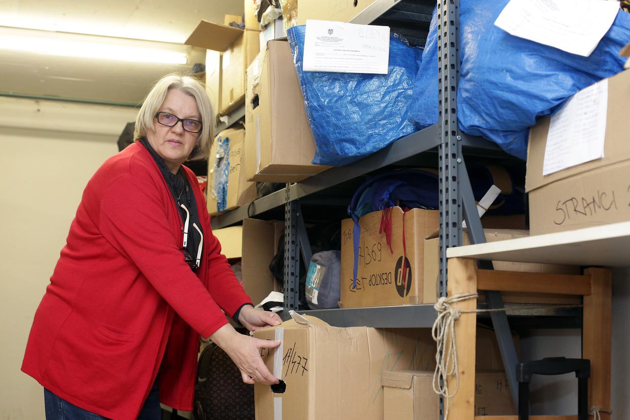 26.01.2017., Zagreb - Policijska uprava Zagrebacka, nalazni ured u kojem se prikupljaju izgubljene stvari.   Photo: Luka Stanzl/PIXSELL