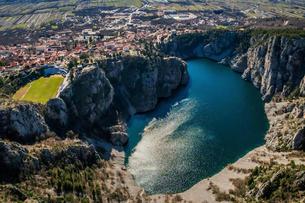 Bogatstvo prirodnih ljepota, autohtoni okusi i aktivan odmor aduti su za turističke rekorde