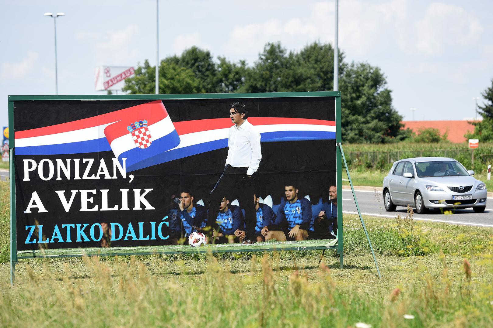 Na ulazu u Varaždin osvanuo je veliki plakat podrške hrvatskom izborniku Zlatku Daliću