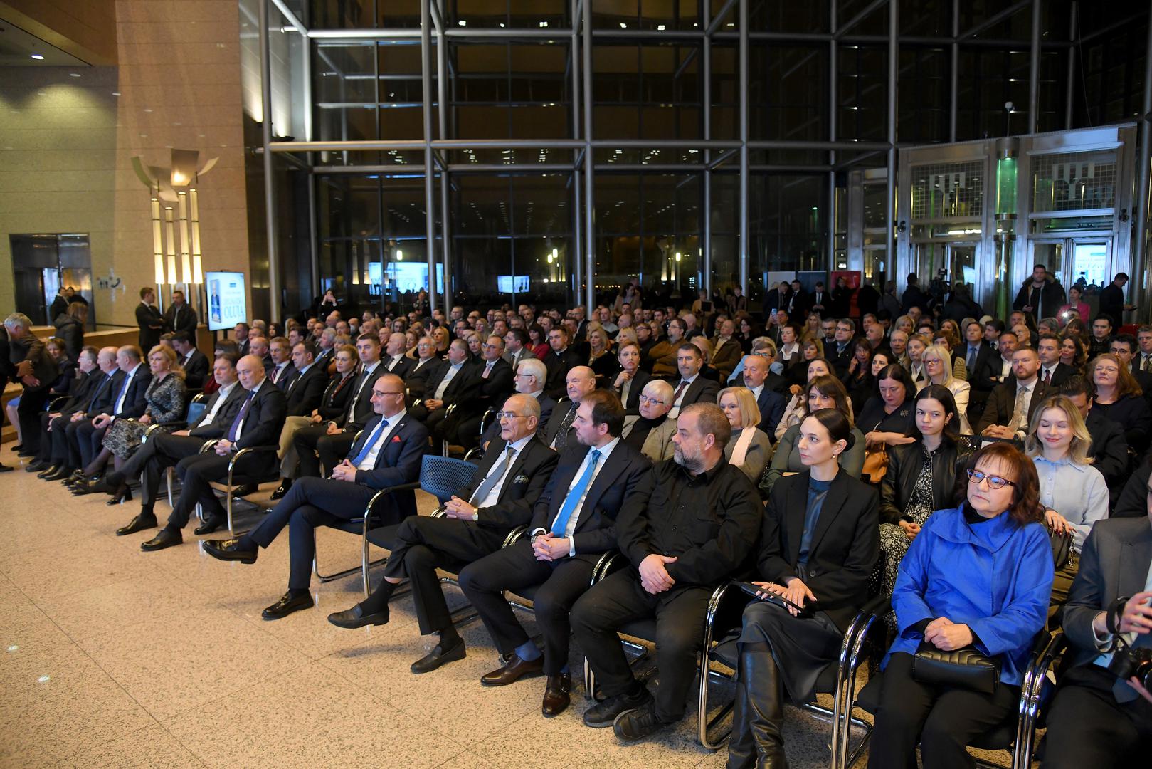 16.01.2023., Zagreb - U Nacionalnoj i sveucilisnoj knjiznici odrzana je promocija 2. dopunjenog izdanja knjige "Diplomatska oluja" Mate Granica. Photo: Josip Regovic/PIXSELL