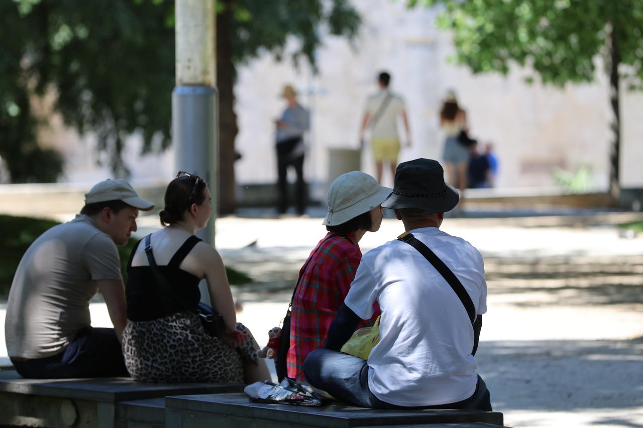 Splitske plaže pune su kupača 