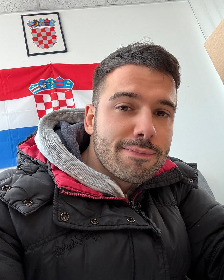 Ivan Milić (IVXN) - Monopol