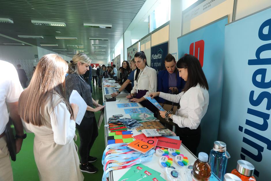 Rijeka: Na sveučilišnom kampusu otvoren sajam poslova