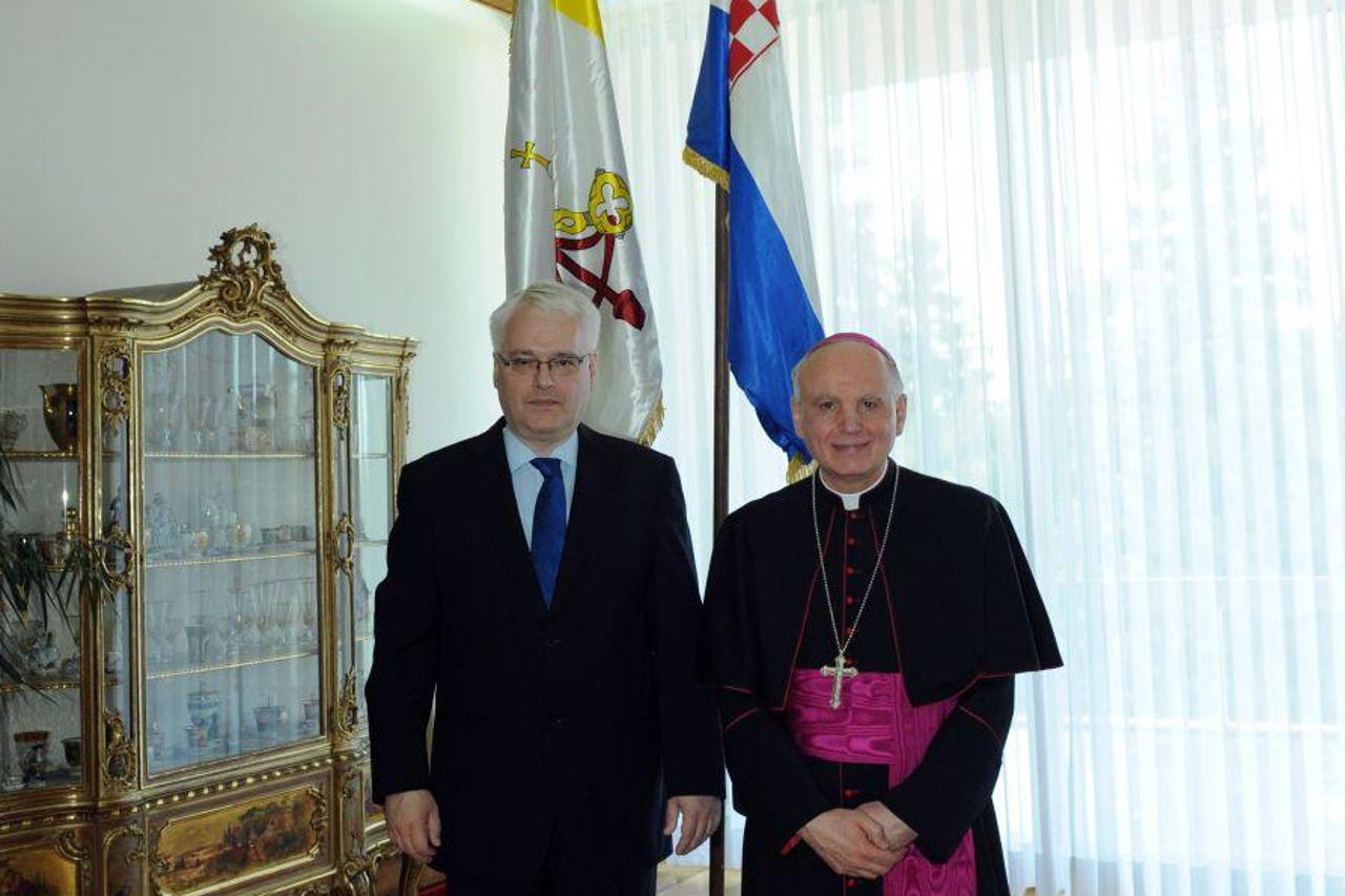  Alessandro d’Errico,ivo josipović