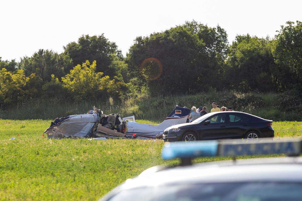 Medulin: Očevid ma mjestu pada malog zrakoplova pri čemu su poginule četiri osobe