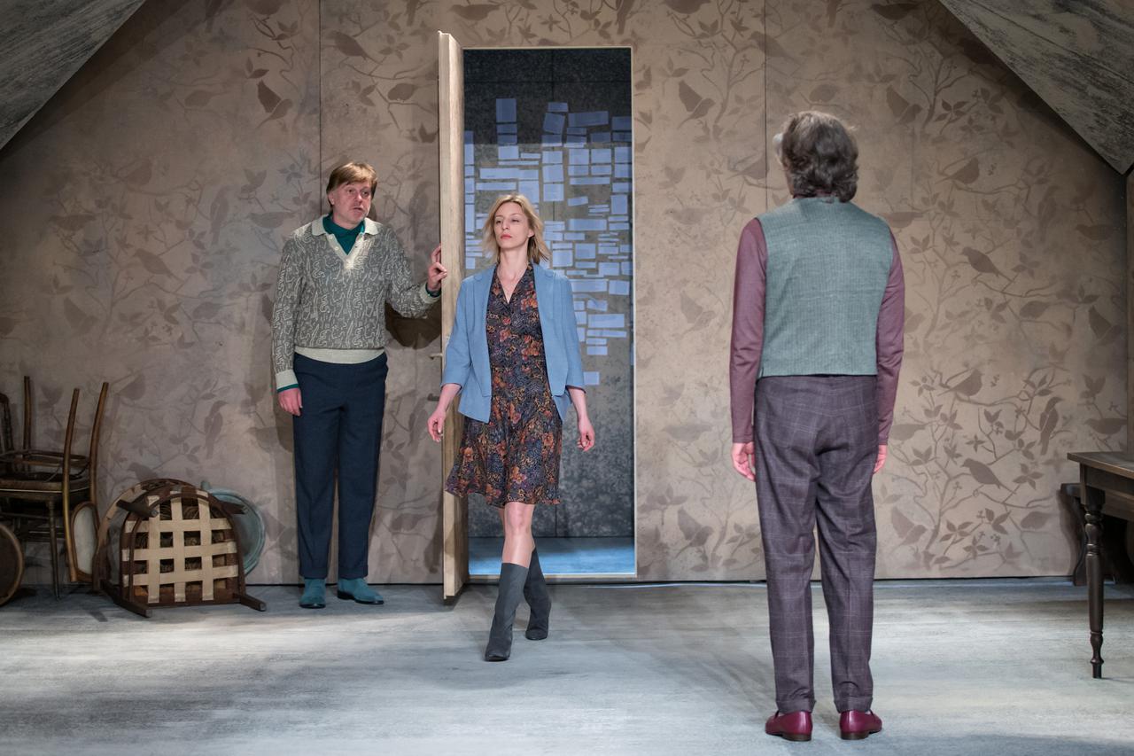 28.04.2015., Zagreb - U Kineskom paviljonu Zagrebackog velesajma odrzana je konferencija za medije uz izvedbu dijela predstave Matije Ferlina Mi smo kraljevi a ne ljudi. Ivan Joncic, Jadranka Djokic.  Photo: Davor Puklavec/PIXSELL