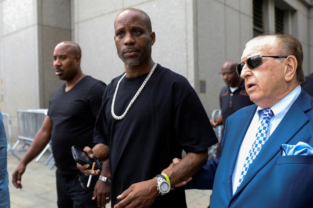 FILE PHOTO: Rapper DMX exits the U.S. Federal Court in Manhattan following a hearing regarding income tax evasion charges in New York