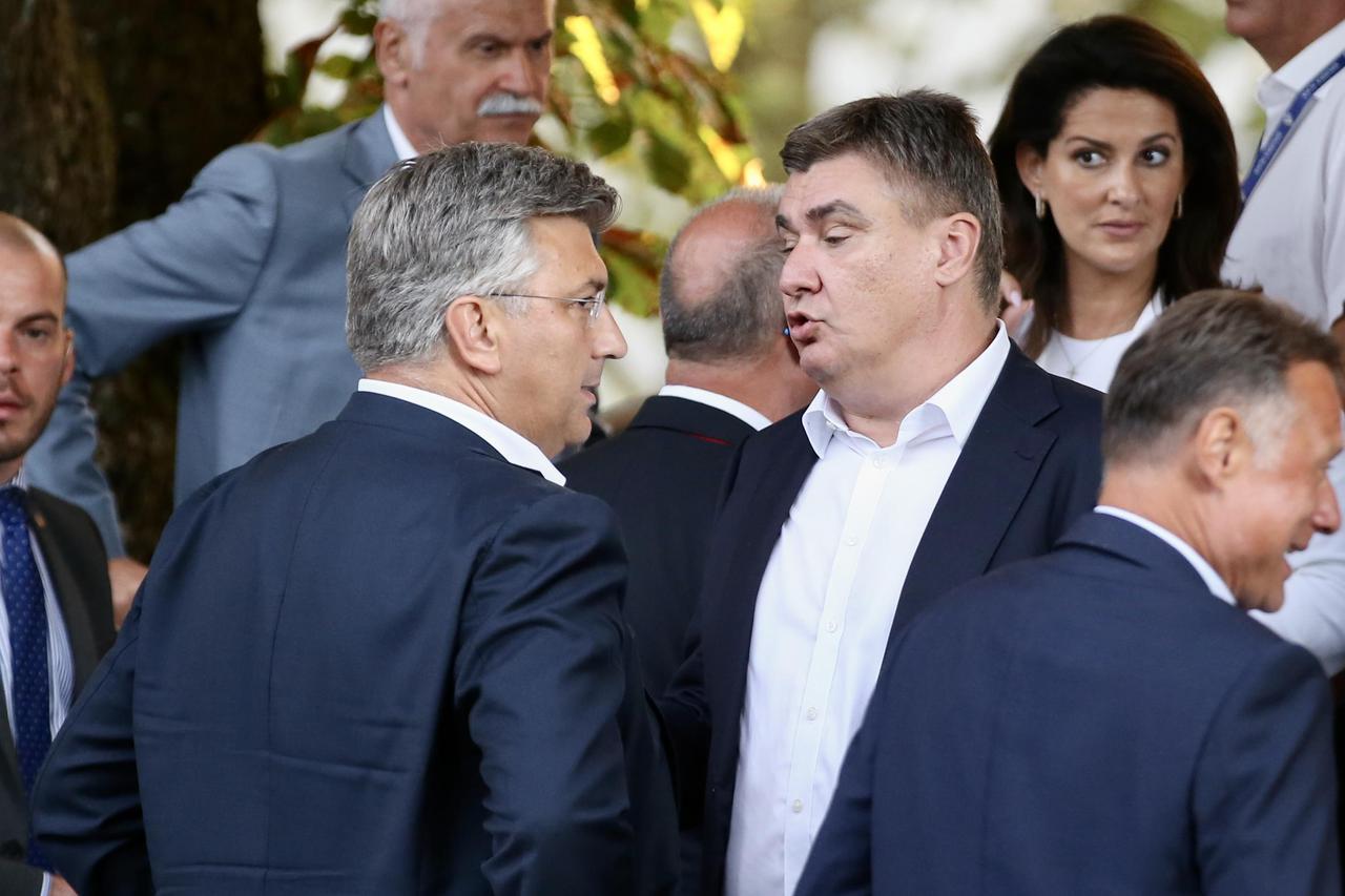 Sinj: Zoran Milanović i Andrej Plenković u razgovoru nakon završetka Alke