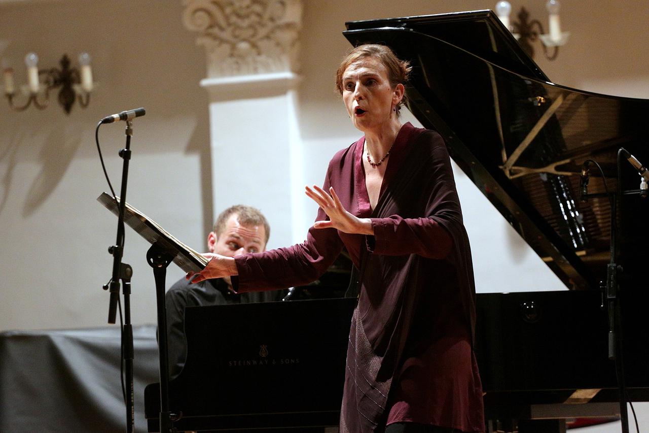 13.06..2015., Zagreb - U Hrvatskom glazbenom zavodu, mezzosopranistica Katarina Livljanic i pijanist Danijel Detoni nastupili su u ciklusu Molto Cantabile. Photo: Zarko Basic/PIXSELL