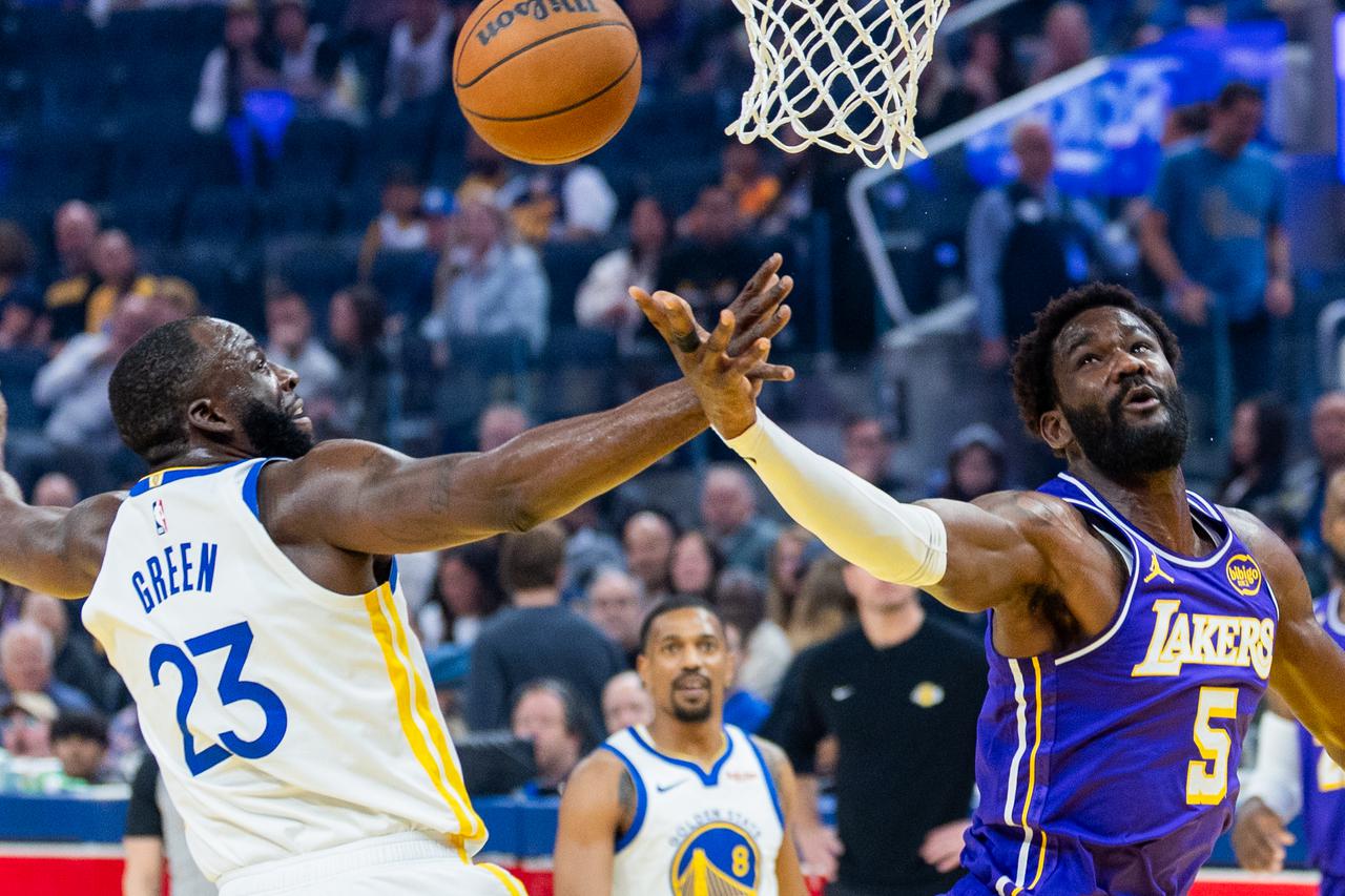 (SP)U.S.-SAN FRANCISCO-BASKETBALL-NBA-LAKERS VS WARRIORS 