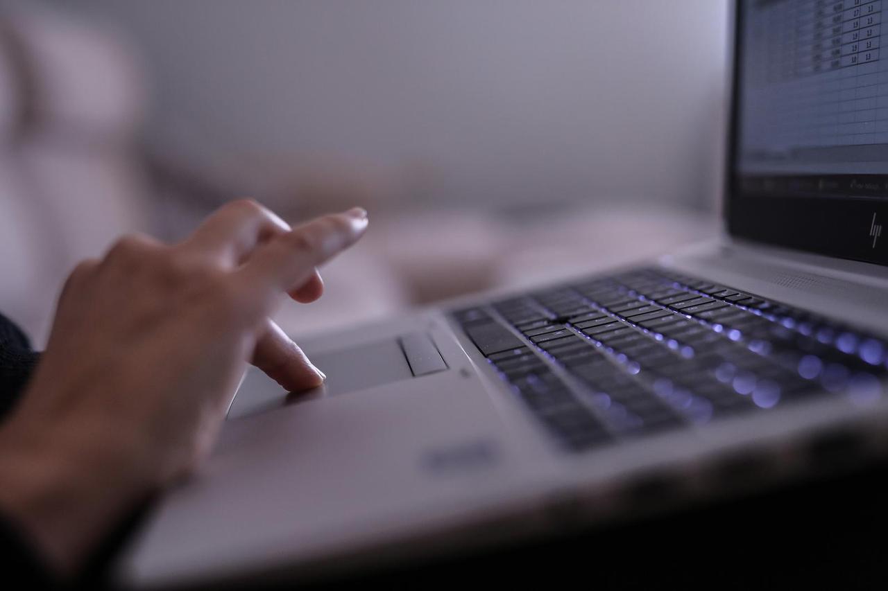 Zbog COVID-19 sve veći broj zaposlenika radi od kuće