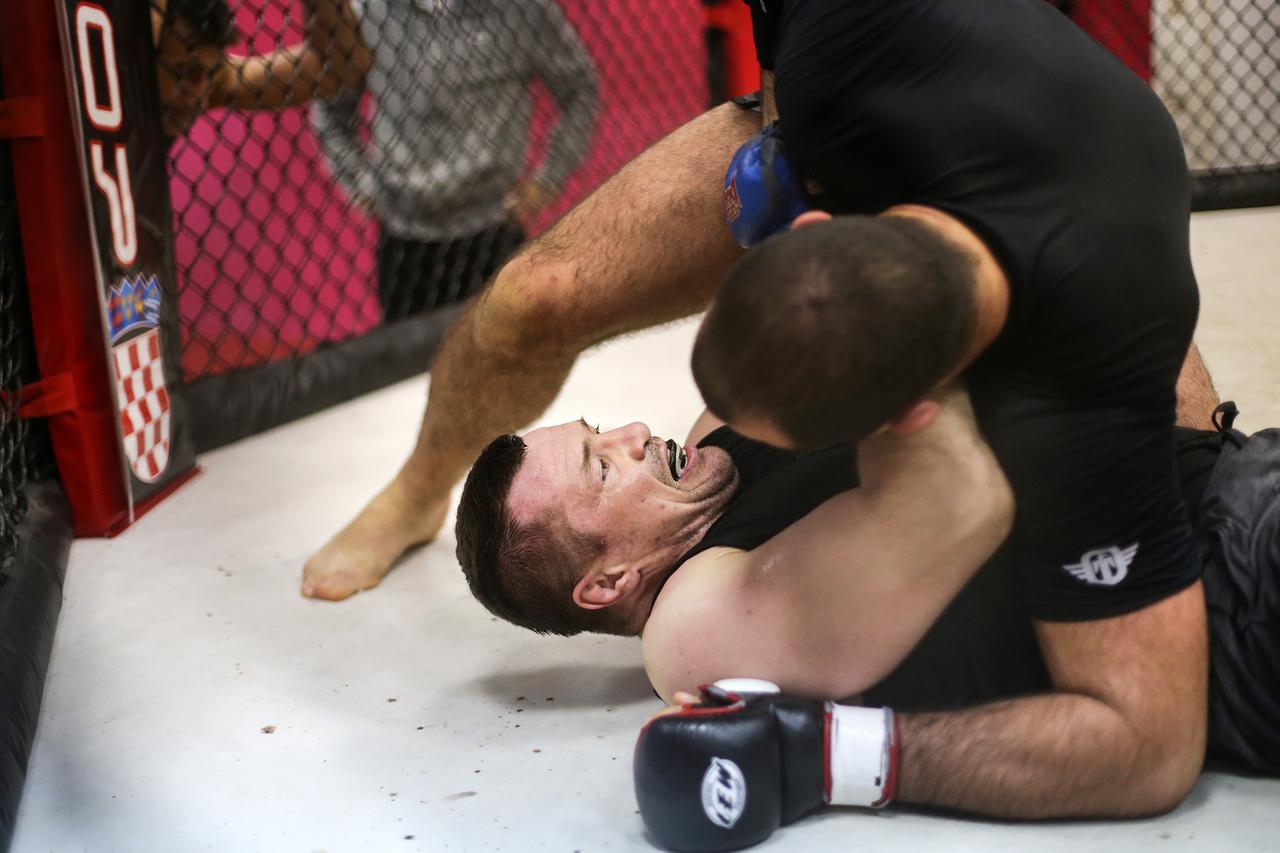 Zagreb: Mladi tenisa? Borna ?ori? odradio trening s Mirkom Filipovi?em