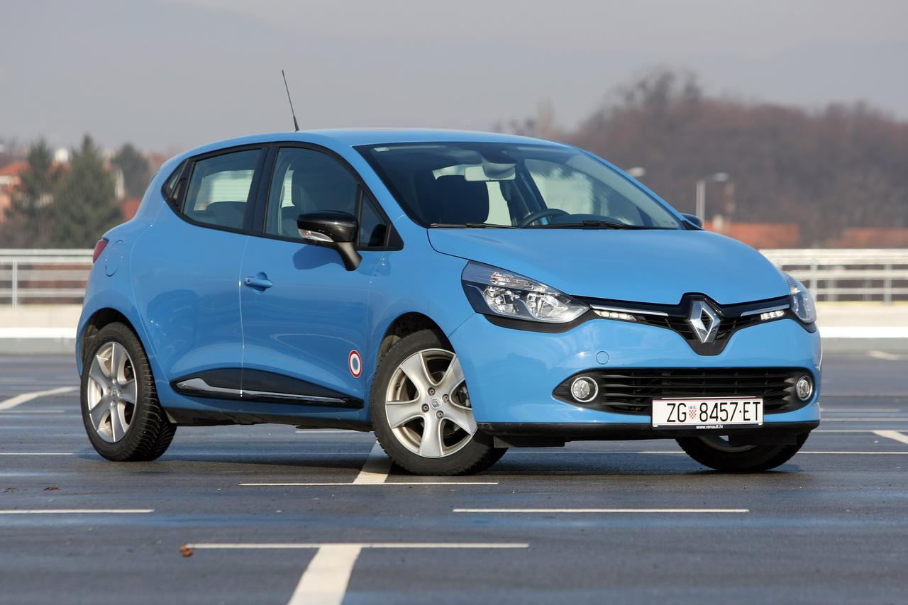 09.01.2013., Zagreb,- Usporedni test Dacia Sandero Stepway vs Renault Clio.  Photo: Goran Jakus/PIXSELL