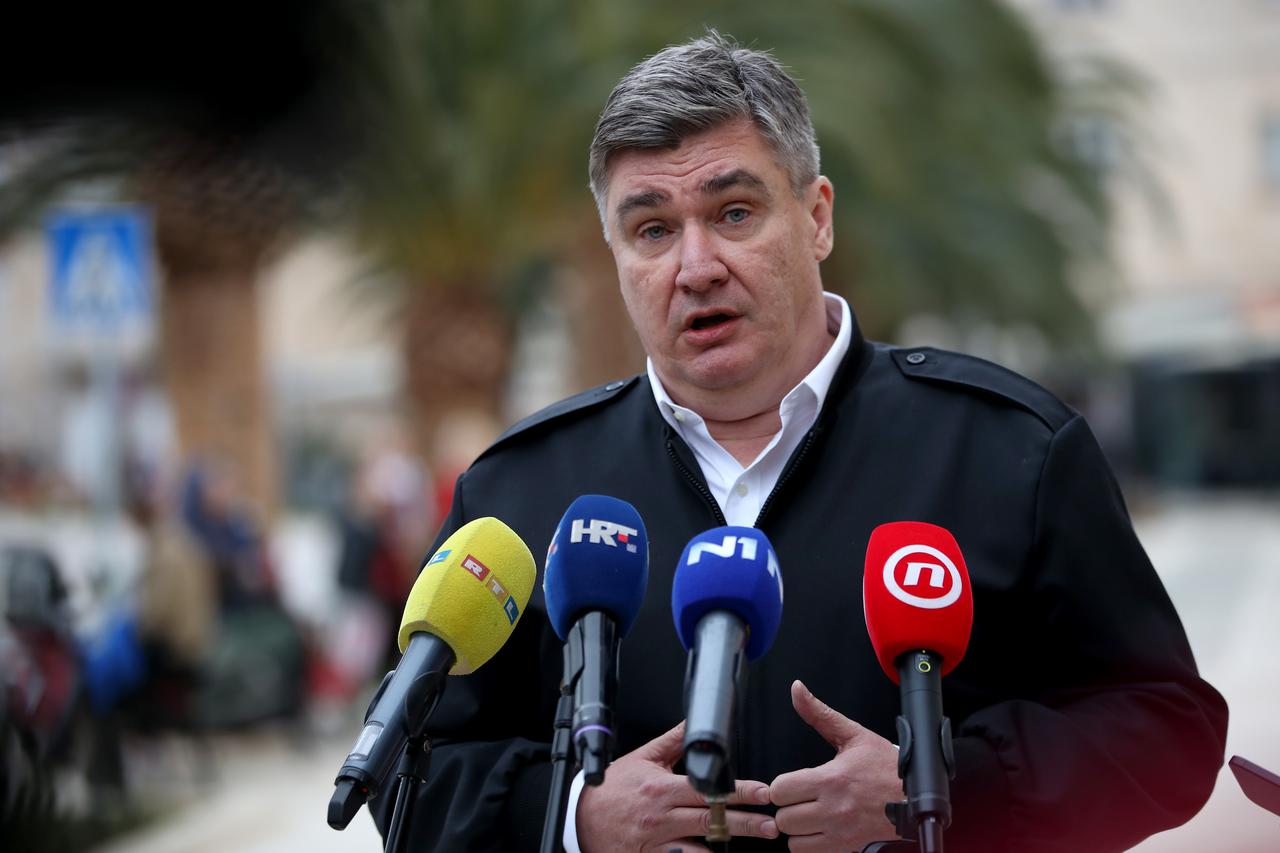 Predsjednik Zoran Milanović obratio se medijima u Veloj Luci