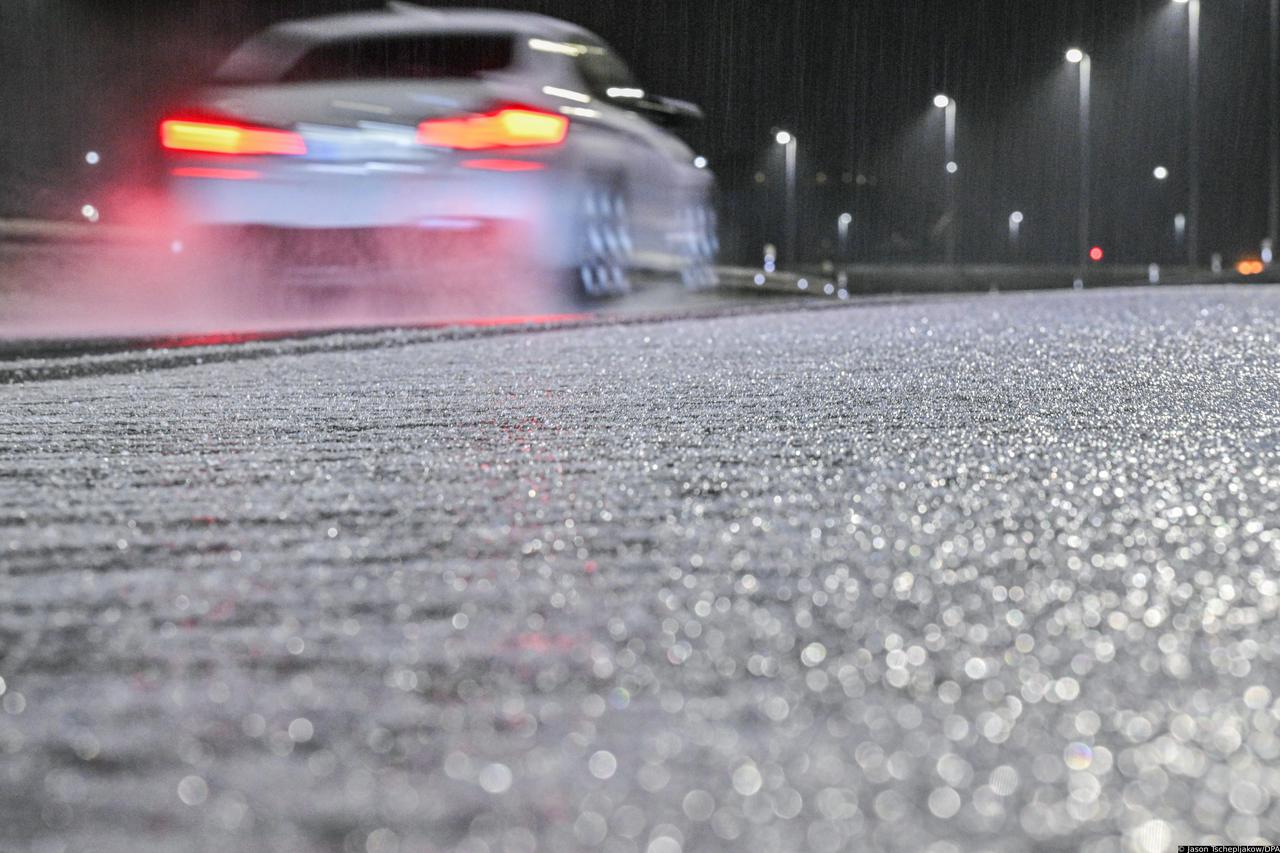 Snijeg i poledica diljem Njema?ke