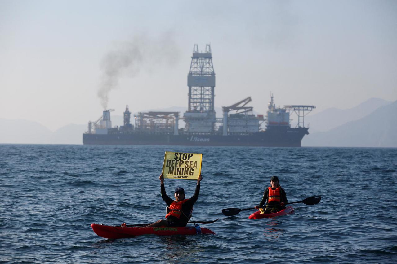 Greenpeace activists confront the deep sea mining vessel Hidden Gem