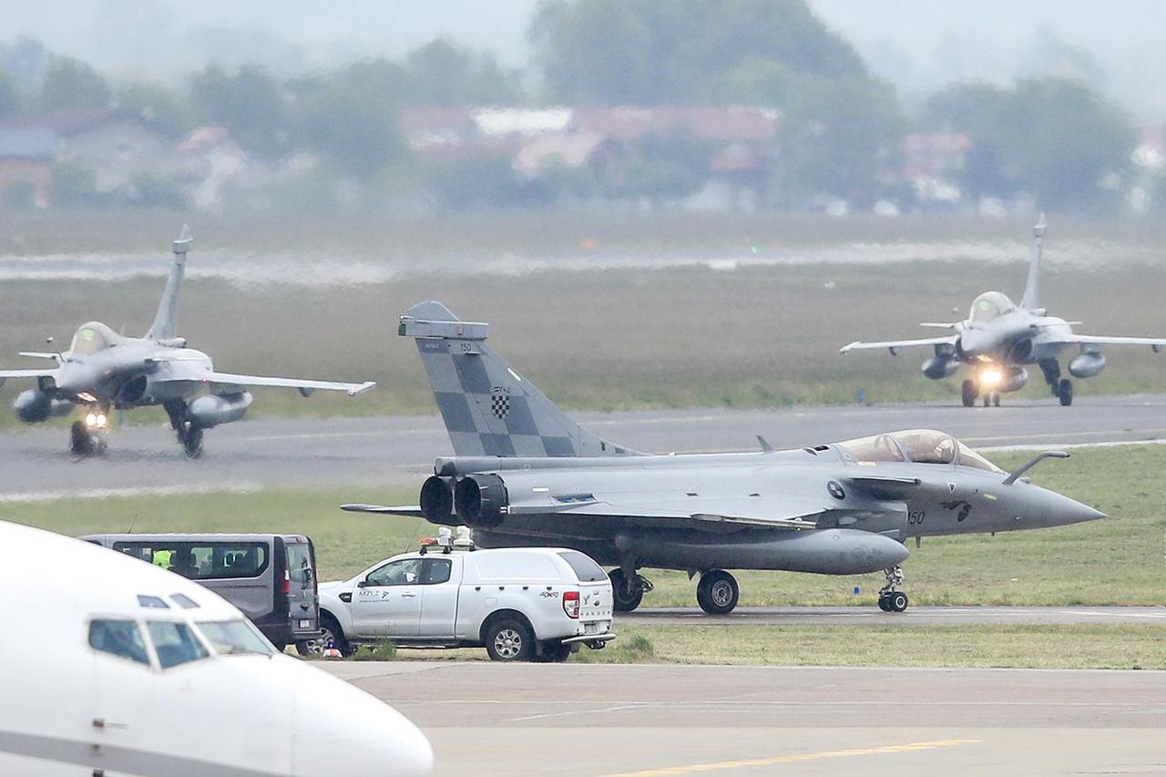 Zagreb: Rafalei stigli u Hrvatsku