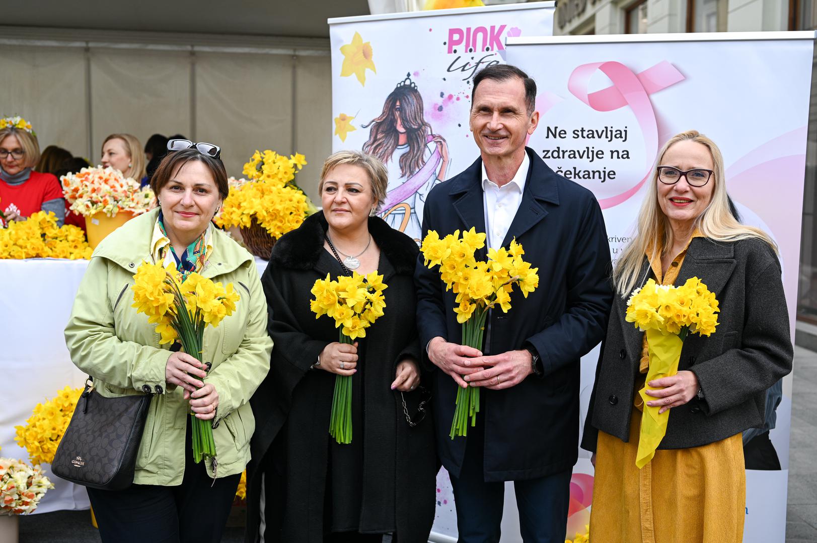 Akciju su podržali mnogi, uključujući i bivšeg predsjedničkog kandidata Dragana Primorca.