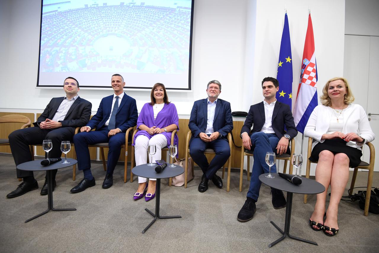 Predstavljanje hrvatskih zastupnika u EU parlamentu