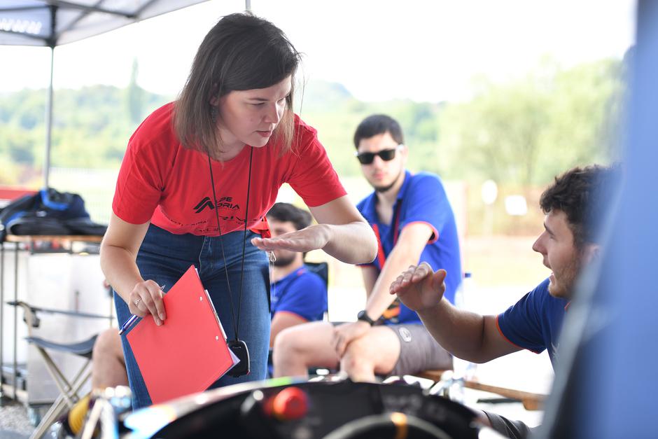 Petra Adamovi?, inženjerka strojarstva i  asistentica na Fakultetu strojarstva i brodogradnje u Zagrebu 