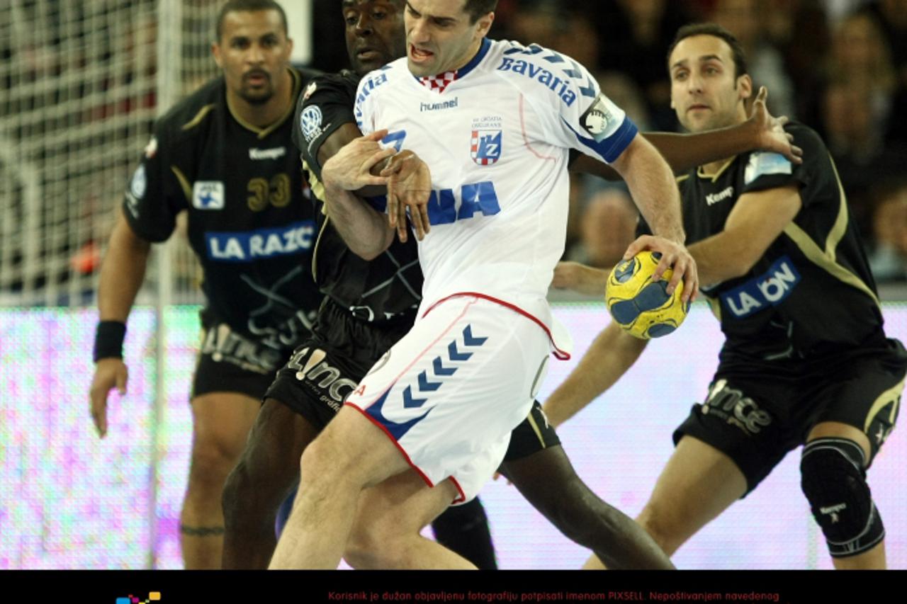'28.02.2010., Zagreb - Dvorana Arena Zagreb, rukometna Liga prvaka. Zagreb Croatia Osiguranje - Ciudad Real. Kiril Lazarov.  Photo: Sanjin Strukic/PIXSELL'
