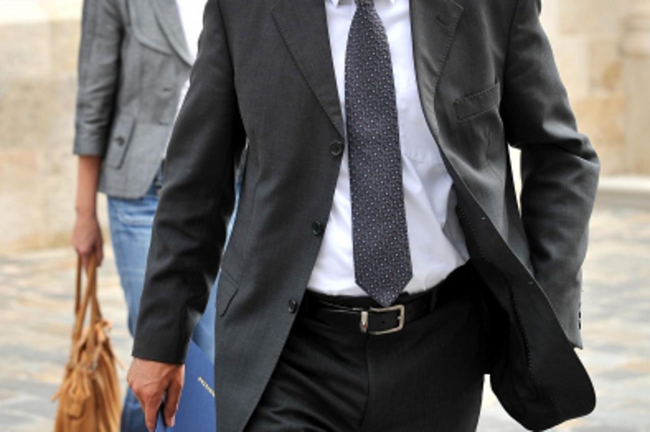 \'19.08.2010., Zagreb - Na Markovom trgu u Banskim dovrima odrzana je redovna sjednica Vlade, prva nakon godisnjeg odmora. Gordan Jandrokovic Photo: Marko Lukunic/PIXSELL\'