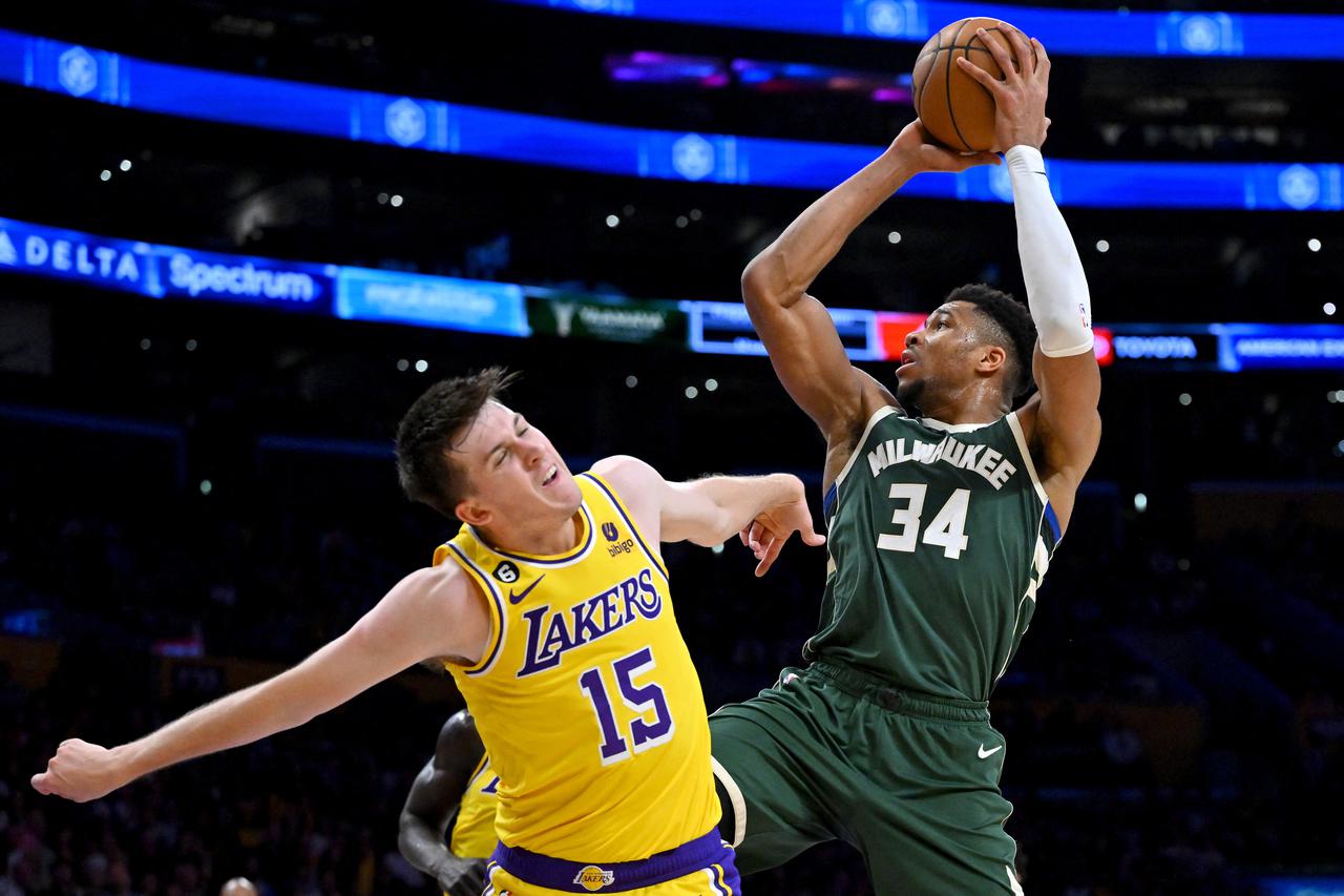 NBA: Milwaukee Bucks at Los Angeles Lakers
