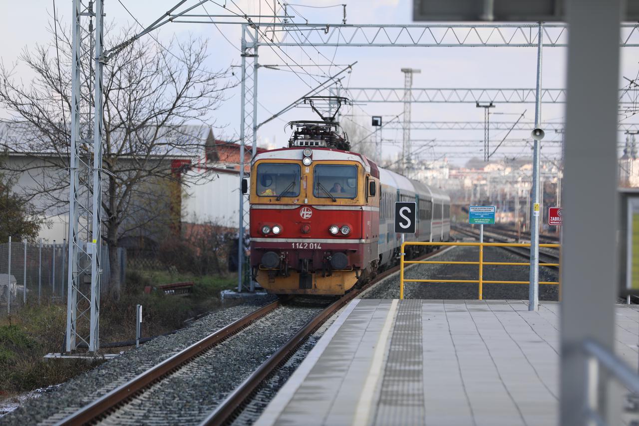 Pušten promet kroz željezničku stanicu Sesvetska Sopnica