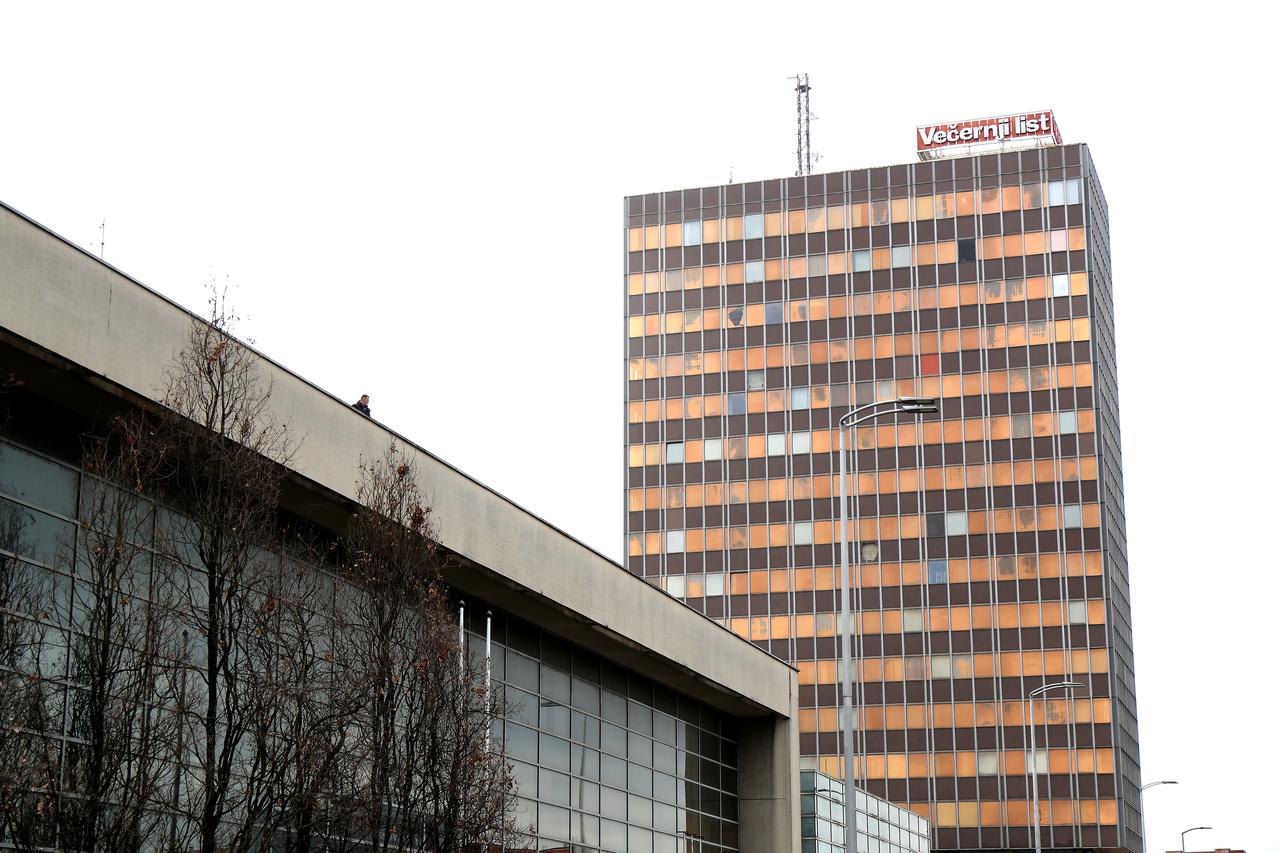 Zgrada Sabora ide u obnovu, Velesajam, Kockica i zgrada Vjesnika spominju se kao moguće zamjenske lokacije za zastupnike dok traju radovi 