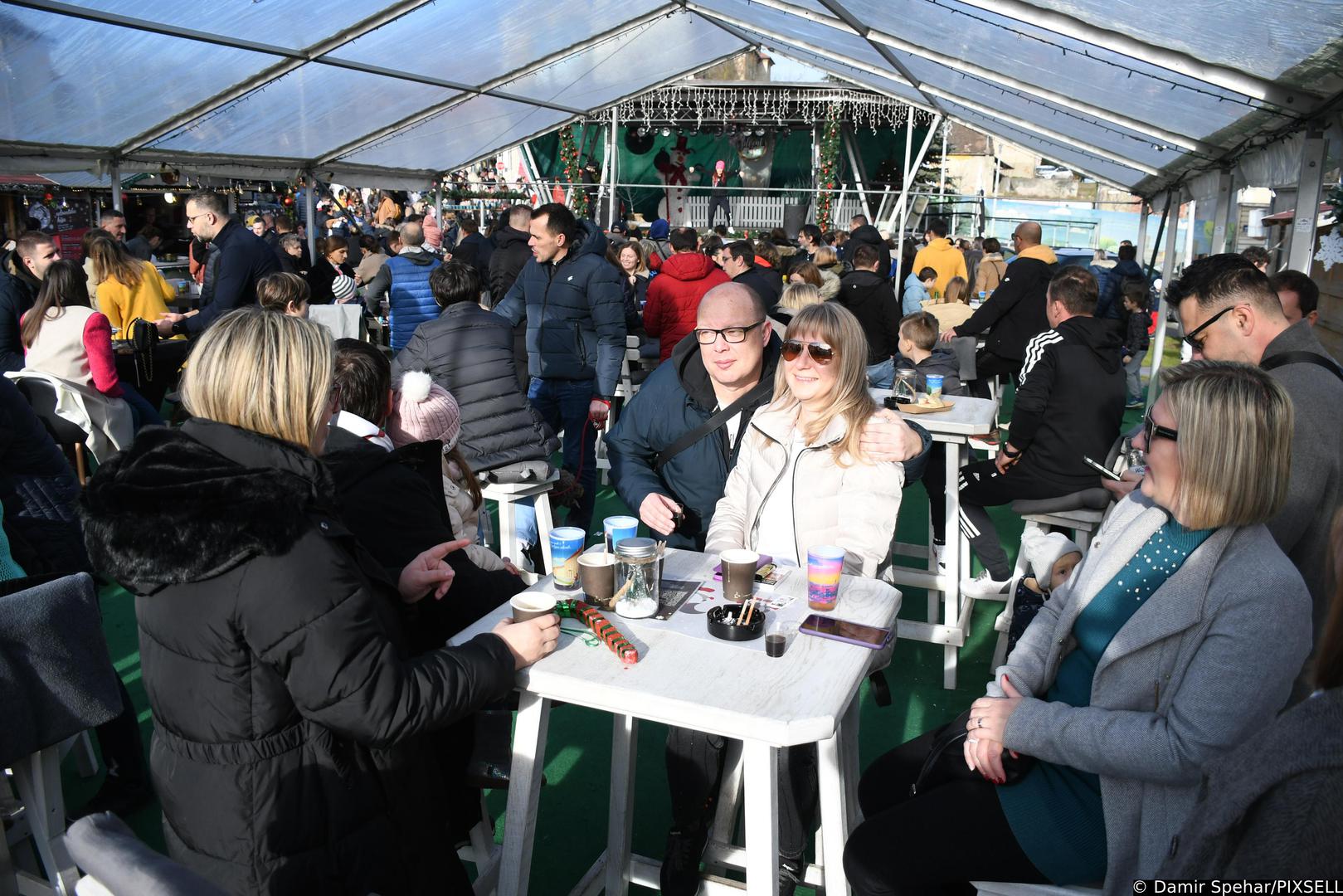 31.12.2022., Krizevci - U sklopu krizevackog Adventa organiziran je docek Djecje nove godine uz obilje zabave za malisane, ali i dorasle Photo: Damir Spehar/PIXSELL