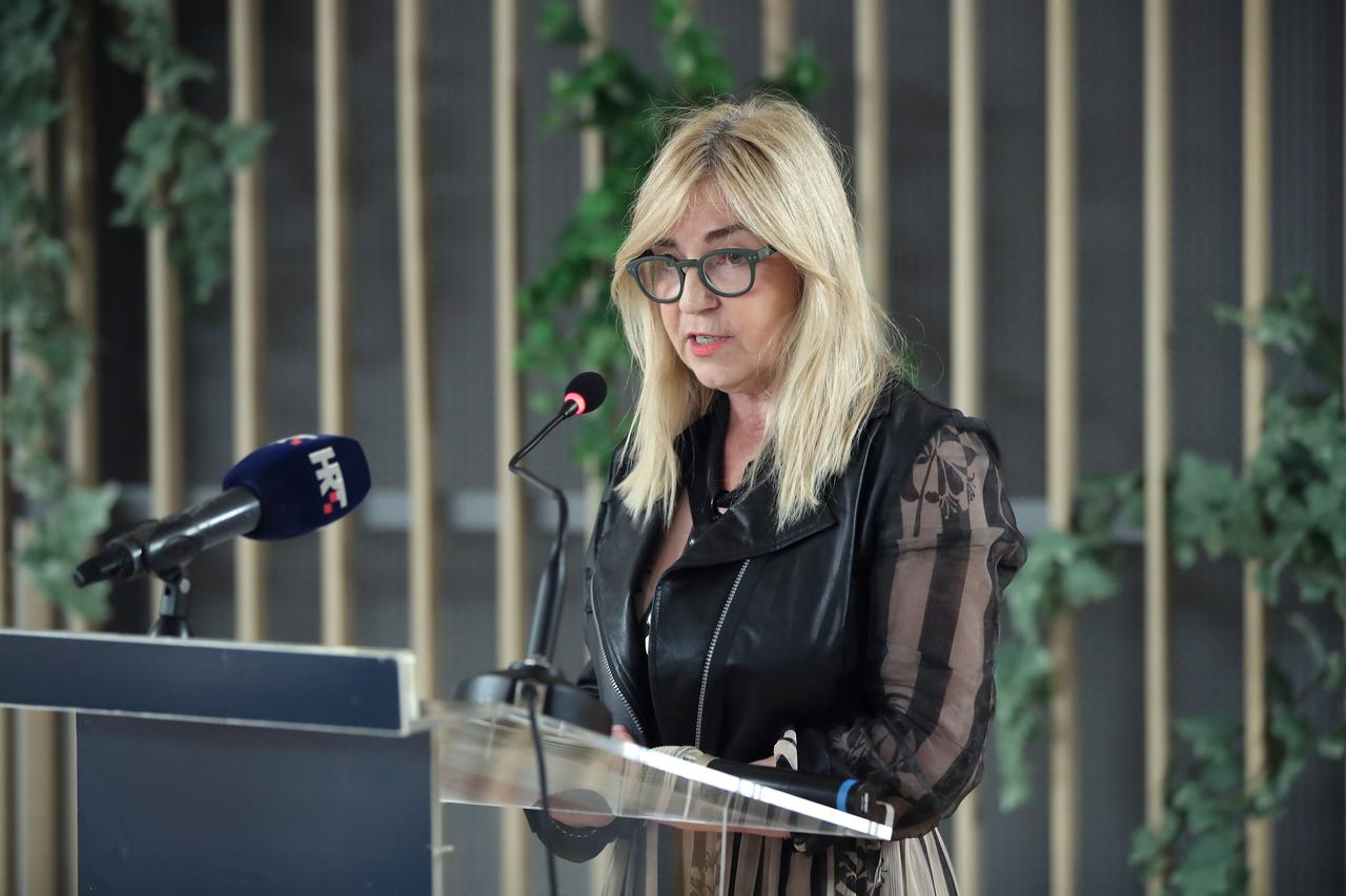 Zagreb: Predstavljena je nova publikacija Ureda pravobraniteljice za djecu "S obje strane rešetke. Što dugujemo djeci čiji su roditelji u zatvoru" 