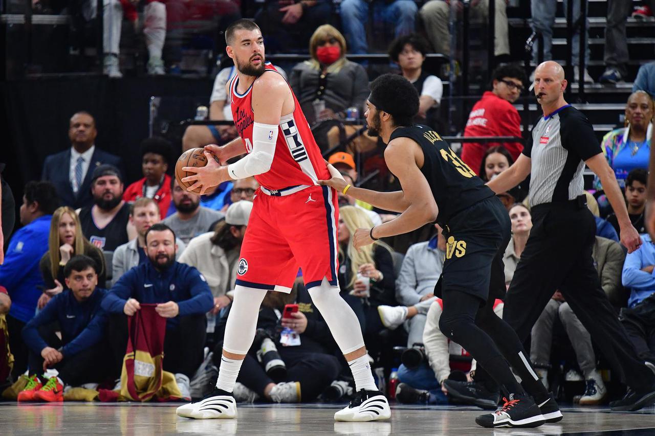 NBA: Cleveland Cavaliers at Los Angeles Clippers