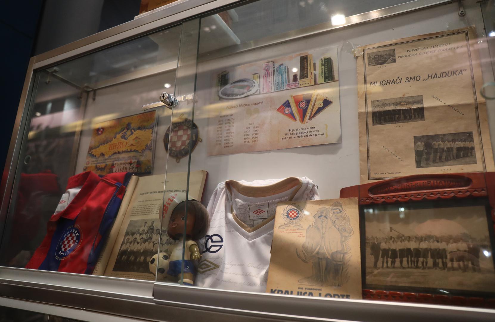 Veliku posjećenost tradicionalno ima i Tehnički muzej Nikola Tesla, gdje je broj ulaznica ograničen i moraju se osigurati unaprijed - dijele se na blagajni muzeja u petak od 9 sati. 