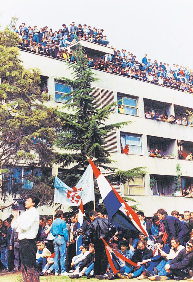 Osnivački skup HDZ-a 1990.