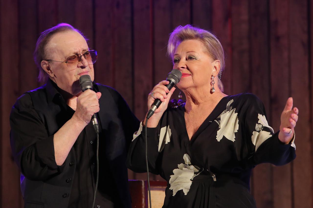 Šibenik: Povodom blagdana sv. Mihovila Gabi, Arsen i Matija Dedi? održali koncert