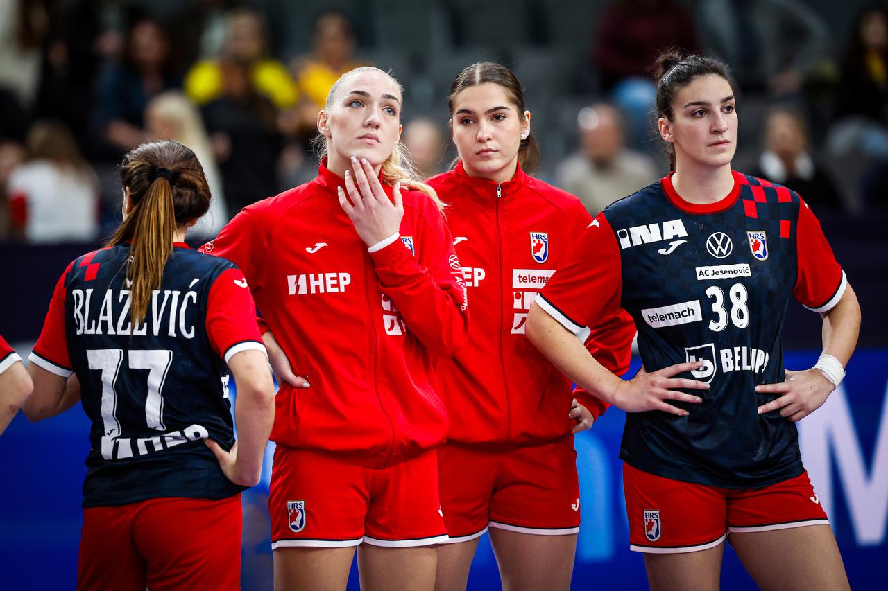 Rukometašice Hun- Hrv