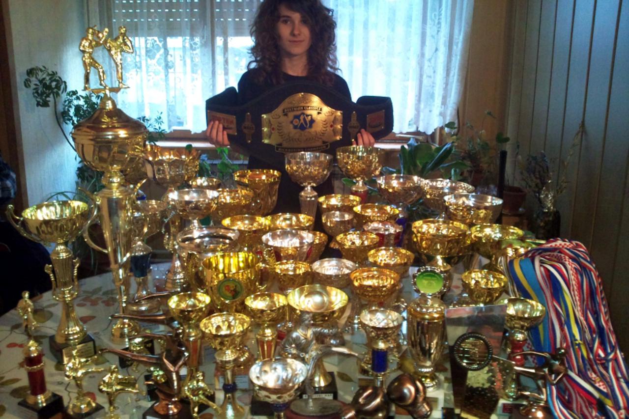 'cure1_mab_zag_010310'