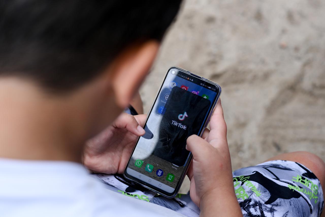 Ilustracija za TikTok