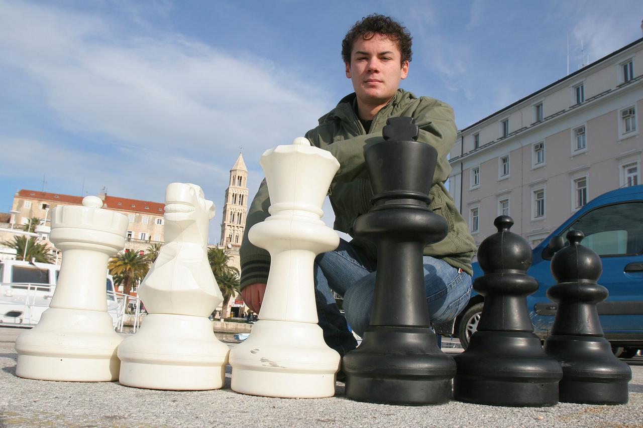 Ivan Šarić šah