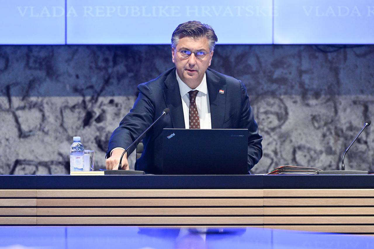 Zagreb: Vlada RH na sjednici s temom rebalansa proračuna