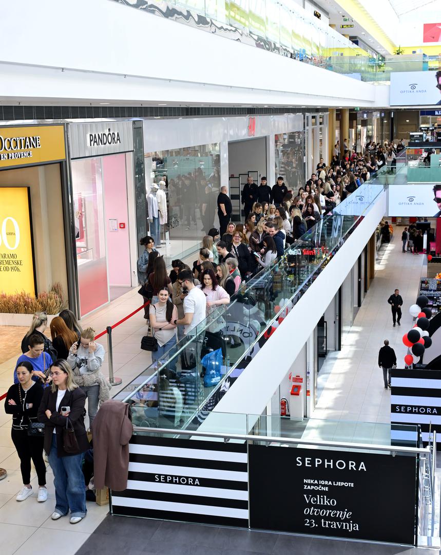 Sephora je globalno poznata i po tome što pruža podršku manjim, perspektivnim brendovima, pomažući im da se probiju na tržište i postanu multimilijunski uspjesi, što znači da bi hrvatski kupci mogli biti među prvima koji će otkriti buduće beauty hitove.