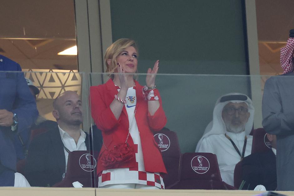 KATAR 2022 - Kolinda Grabar Kitarović s visokom uzvanicima u svečanoj loži za vrijeme utakmice Hrvatske i Argentine u polufinalu Svjetskog prvenstva