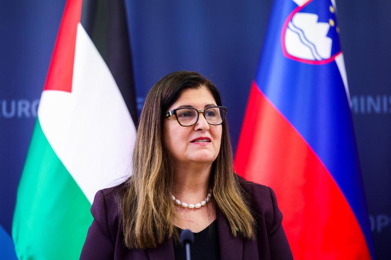 Palestinian Foreign Minister Varsen Aghabekian visits Slovenia