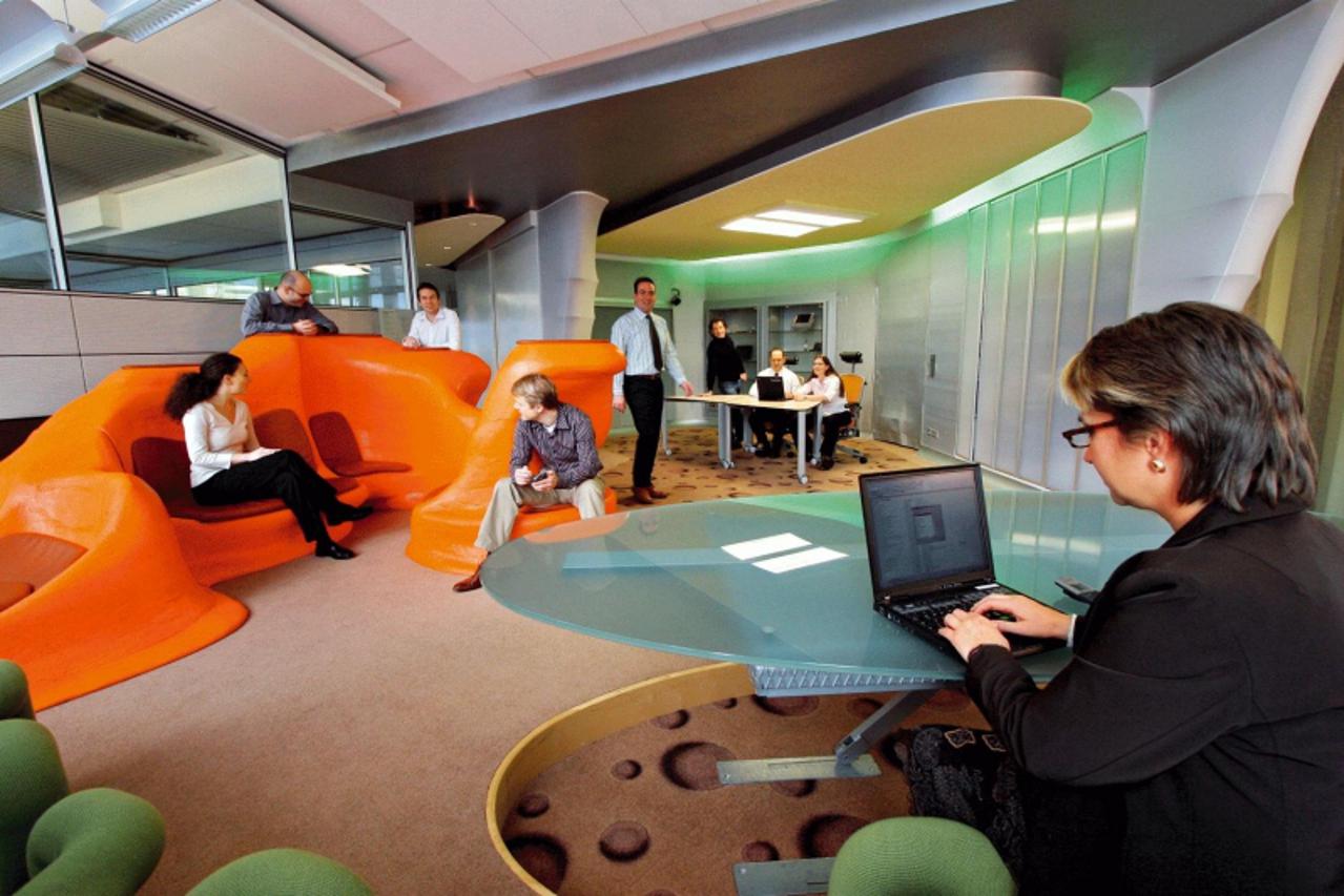 'generacijaY_nnn_kva_030412'