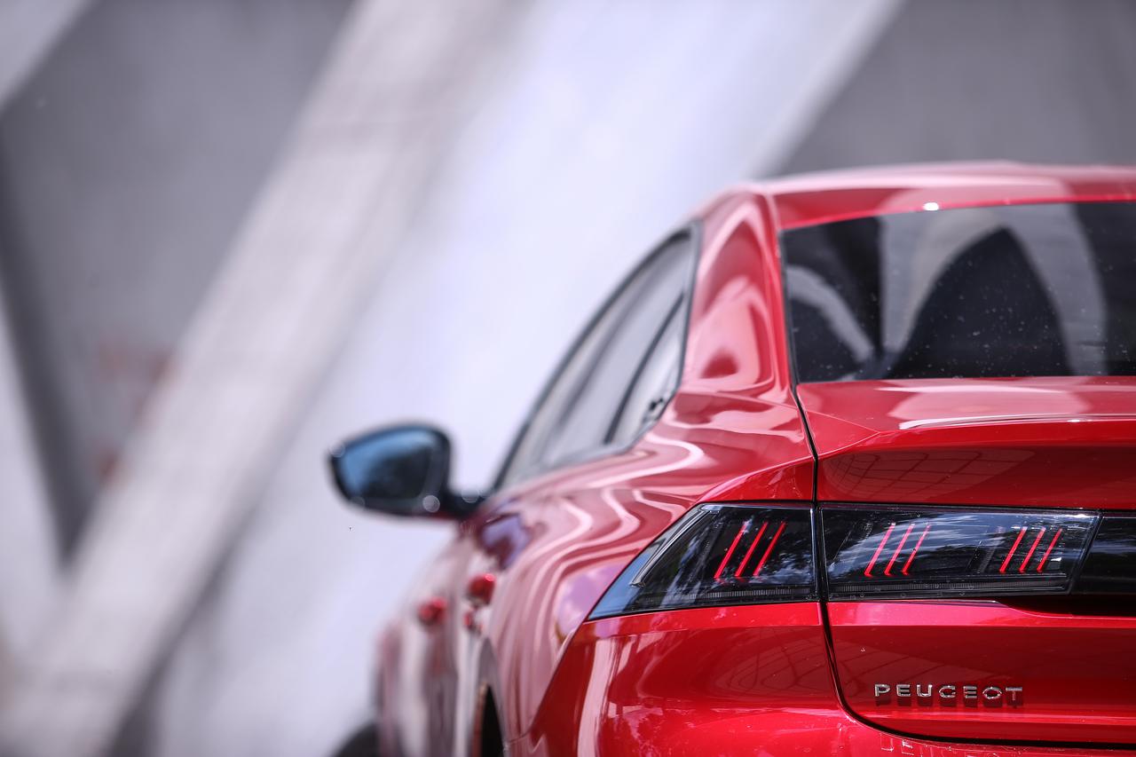 Peugeot 508