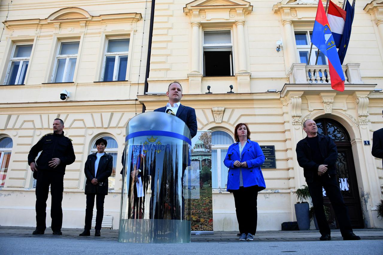 Koprivnica: Krizni stožer na otvorenom predstavio najnovije odlučne mjere zbog koronavirusa