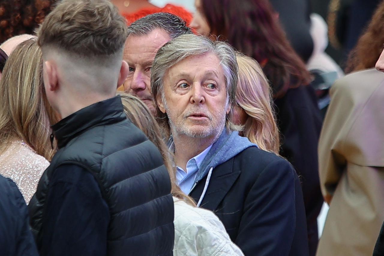 PFW - Stella McCartney Womenswear Spring-Summer 2023 - Arrivals NB
