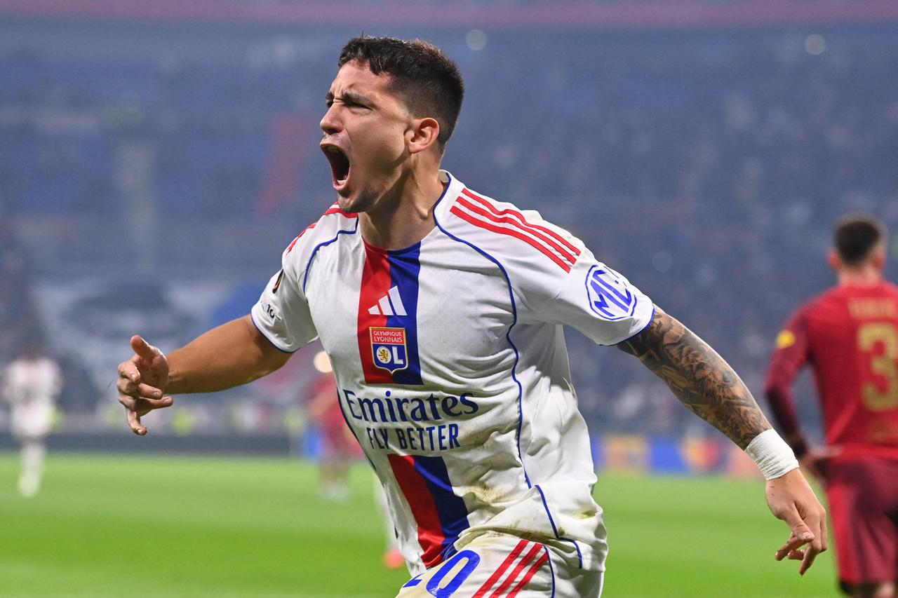 UEFA Europa League - Olympique Lyonnais v RB Salzburg