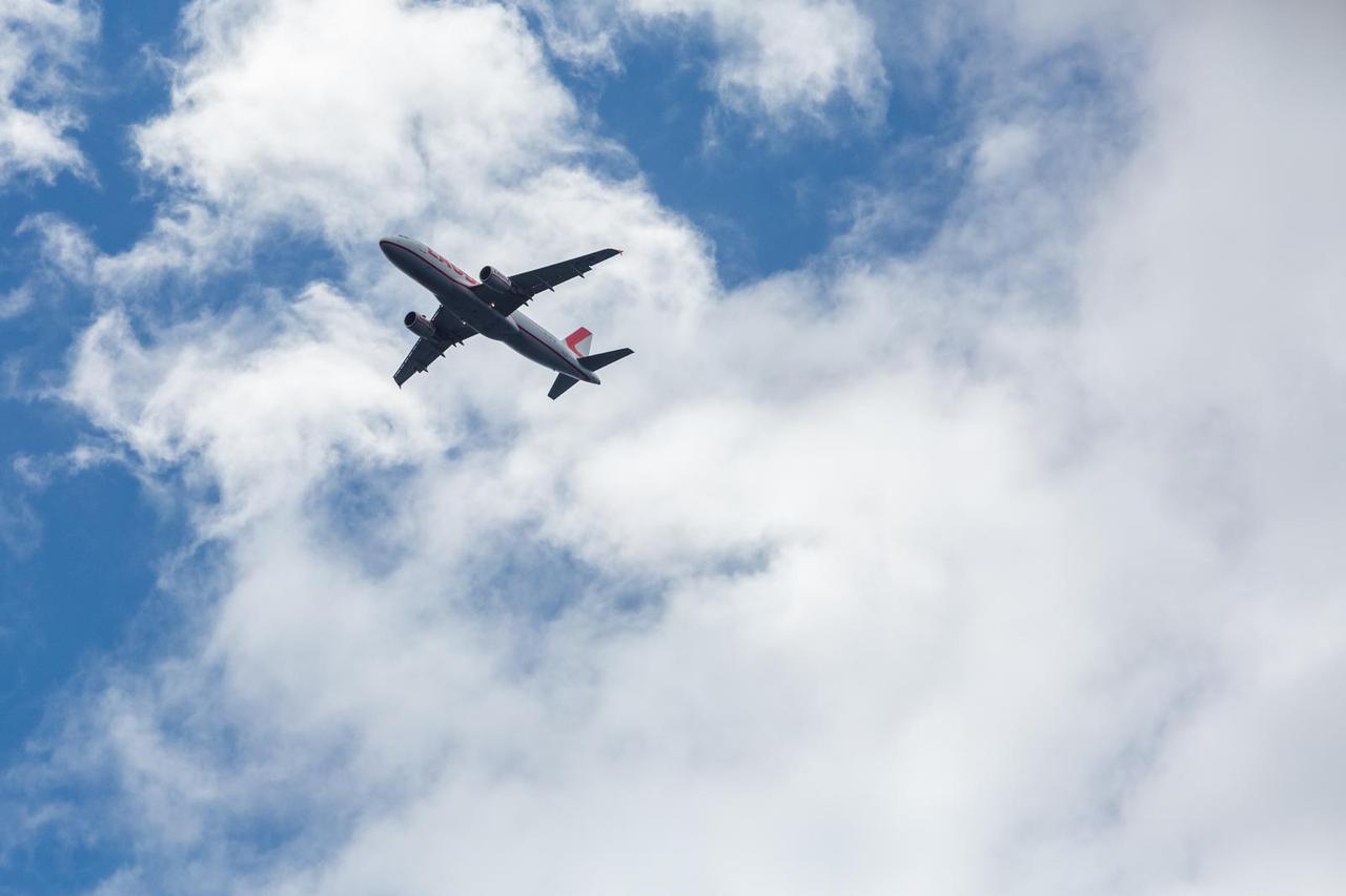 Avion zrakoplovne kompanije Lauda