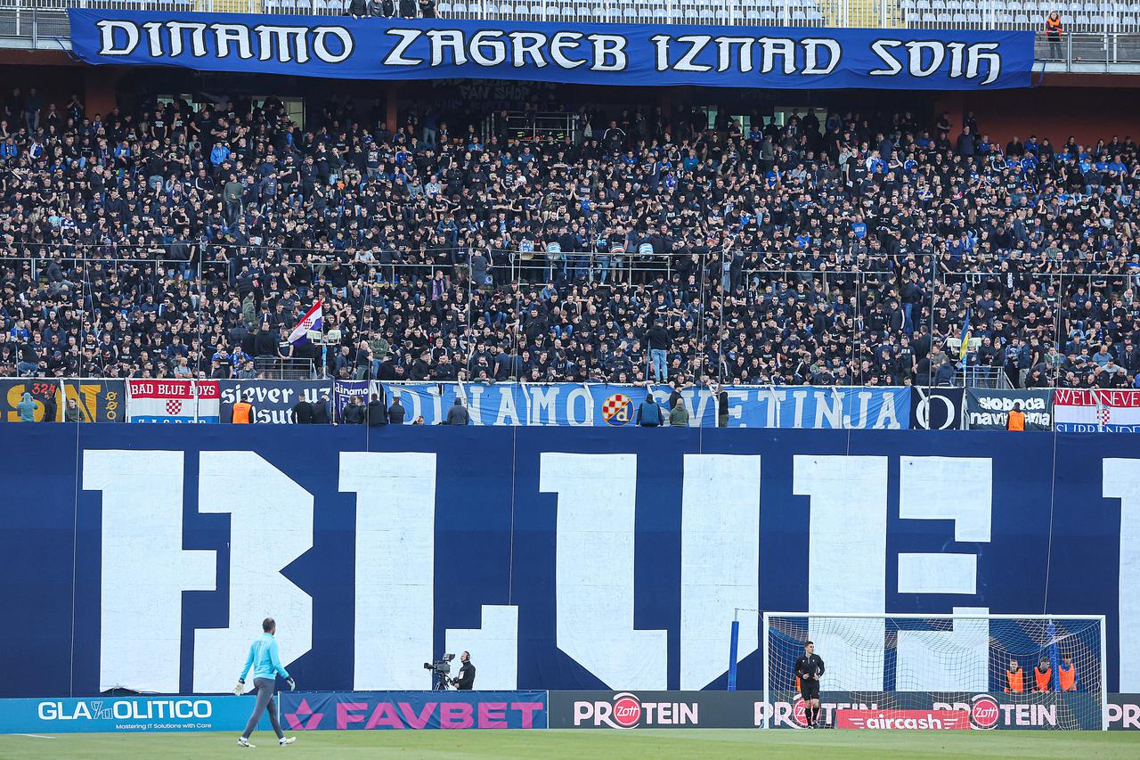 Zagreb: Navijači na utakmici Dinamo - Lokomotiva